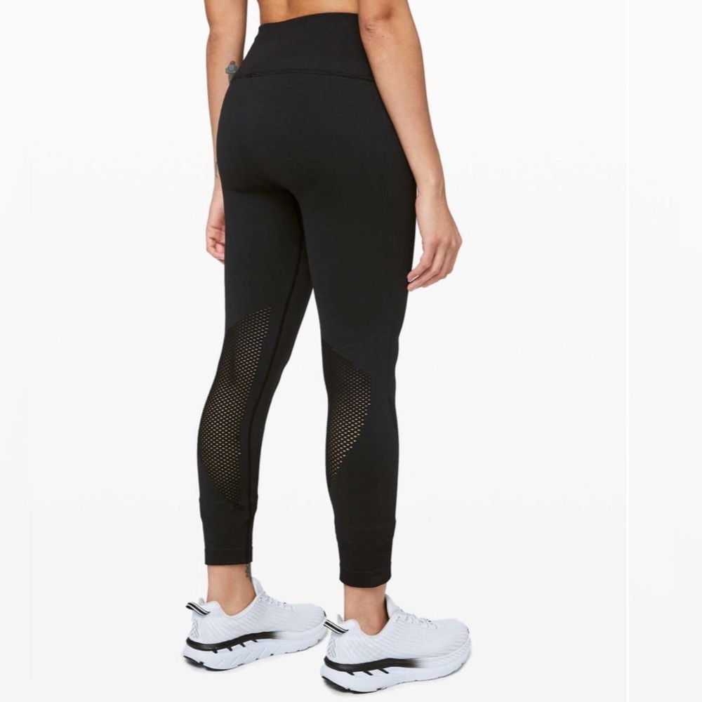 Lululemon For the Chill of It Tight *25" Black Size 6